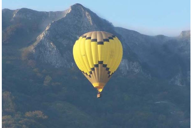 Vuelo en Globo Romántico para dos con Almuerzo y Cava (Vizcaya / Burgos / Álava)
