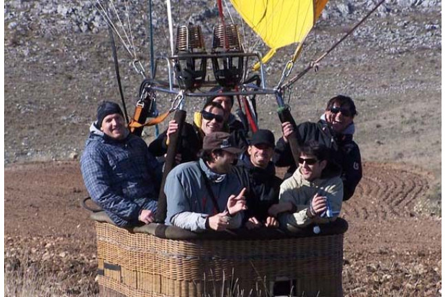 Vuelo en Globo Romántico para dos con Almuerzo y Cava (Vizcaya / Burgos / Álava)