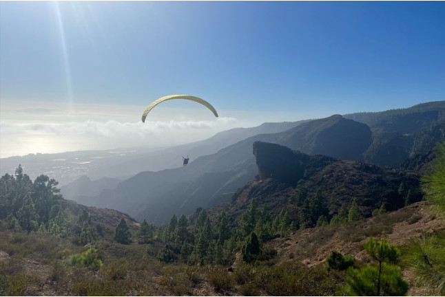 Vuelo Acrobático en Parapente (Tenerife)