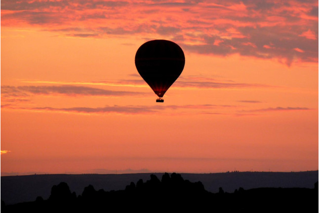 Vuelo en Globo con Desayuno, Cava y Vídeo (Antequera, Málaga)