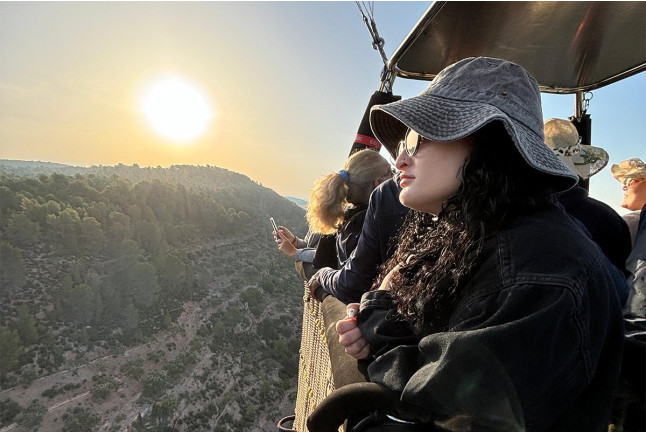 Vuelo en Globo con Cava, Aperitivo y Fotos en la Zona del Bages y Montserrat (Barcelona)