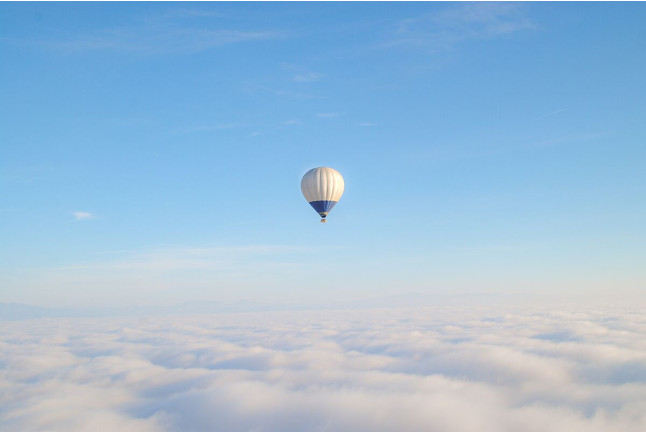 Vuelo en Globo con Almuerzo, Cava y Fotos (Barcelona / Girona)
