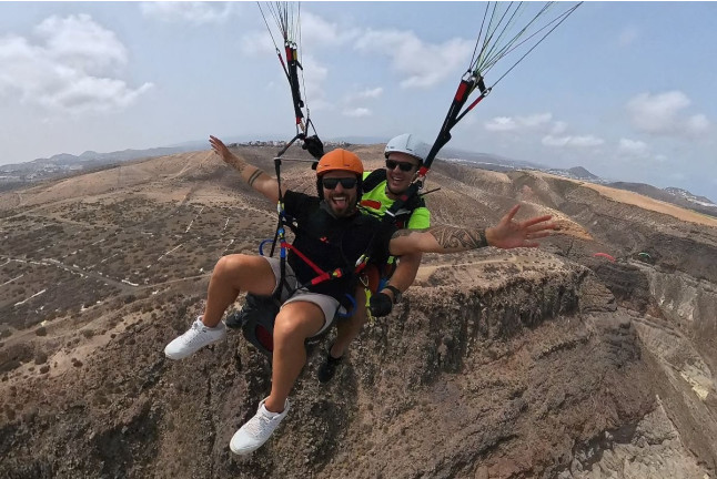 Vuelo en Parapente Biplaza (Gran Canaria)