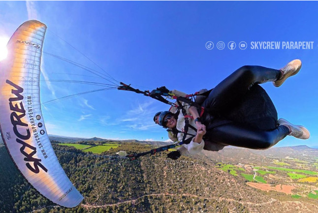 Vuelo Acrobático en Parapente (Ódena, Barcelona)