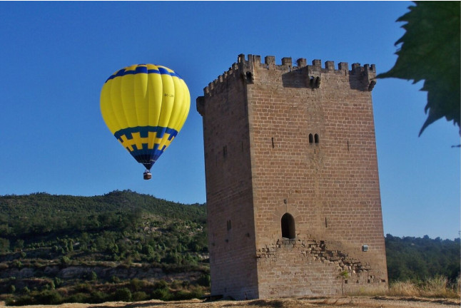 Vuelo en Globo con Almuerzo y Cava (Álava)