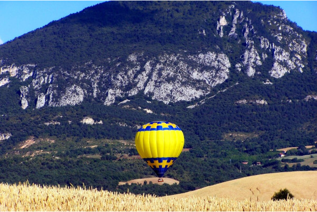 Vuelo en Globo con Almuerzo y Cava (Álava)