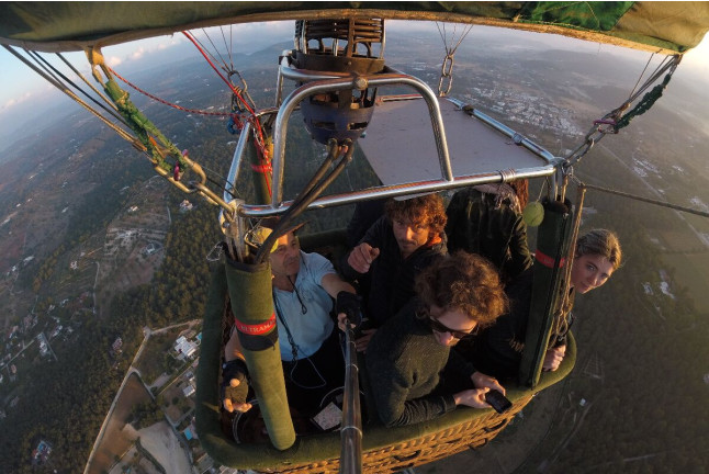 Vuelo en Globo al Alba con Desayuno y Cava (Ibiza)