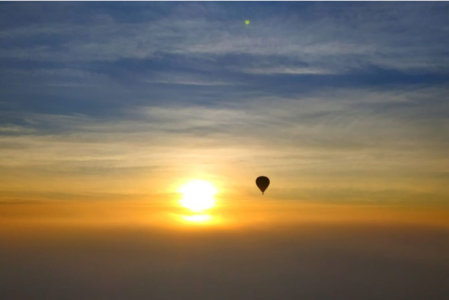 Vuelo en Globo Romántico con Comida o Cena, Fotos y Cava para dos (Badajoz)