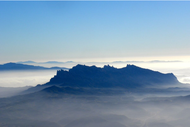 Vuelo en Globo travesía del Montsec y Mont-Rebei con Cava y Fotos (Lleida, Catalunya)