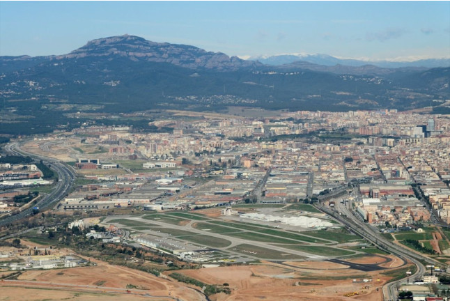 Vuelo en Helicóptero por el Vallès Occidental (Sabadell, Barcelona)