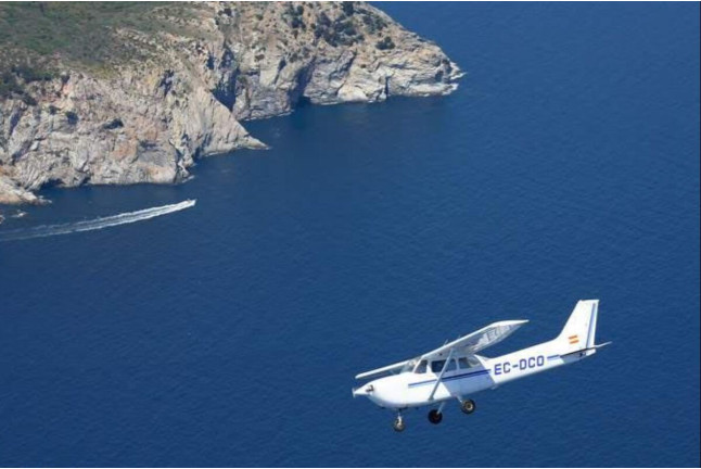 Vuelo de Iniciación en Avioneta por la Costa Brava (Empuriabrava, Girona)