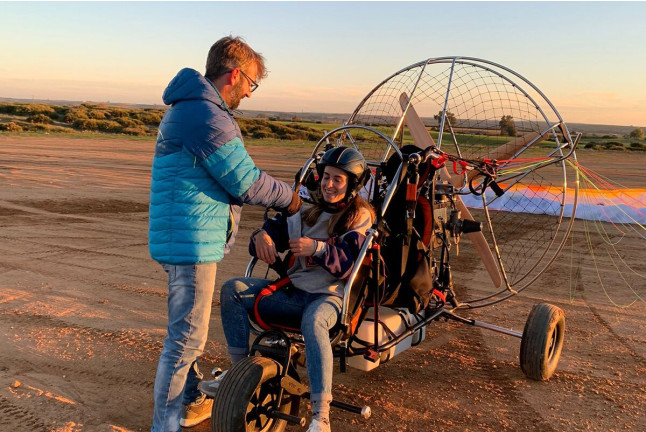 Vuelo en Paramotor Biplaza (La Puebla de los Infantes o Lora del Río, Sevilla)