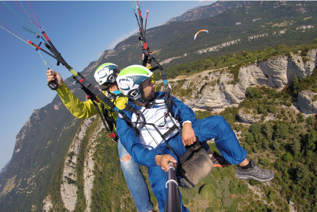 Vuelo en Parapente Biplaza con Vídeo (Berga, Barcelona)