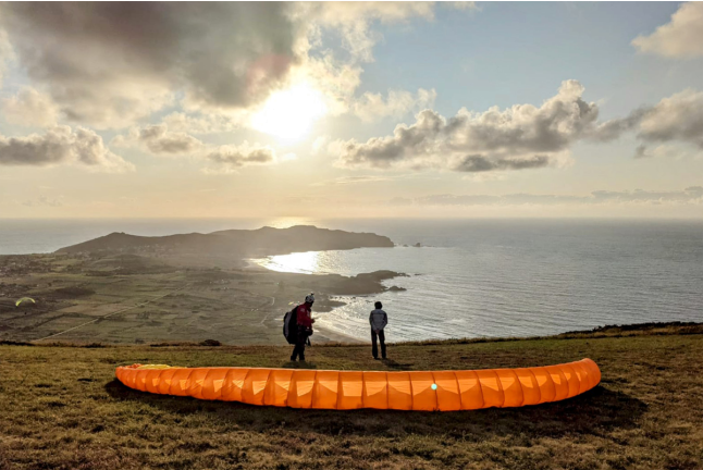 Vuelo en Parapente Biplaza con Vídeo Opcional (Coruña y Lugo)