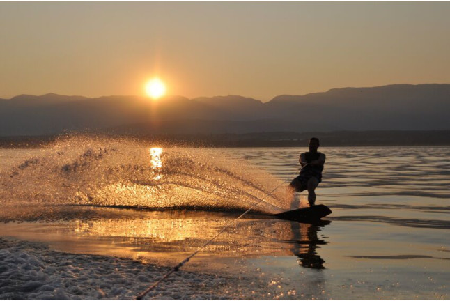 Wake Board en el Pantano de San Juan (San Martín de Valdeiglesias, Madrid)