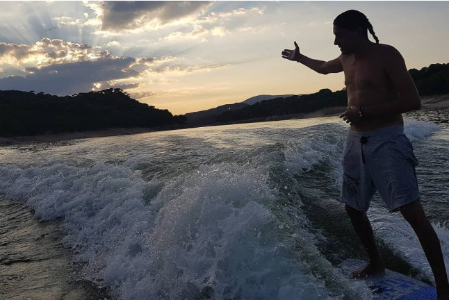 Wakesurf en el Pantano de San Juan (San Martín de Valdeiglesias, Madrid)