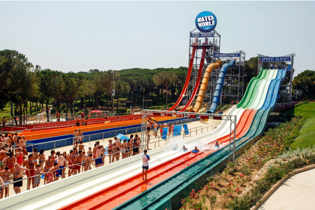 Entrada a Water World (Lloret de Mar, Girona)