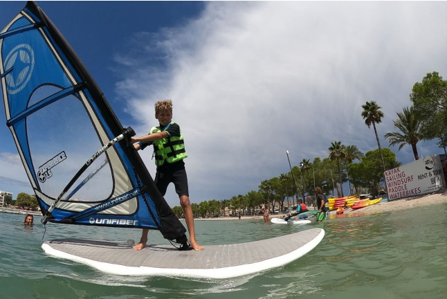 Curso de Windsurf (Puerto de Alcudia, Mallorca)