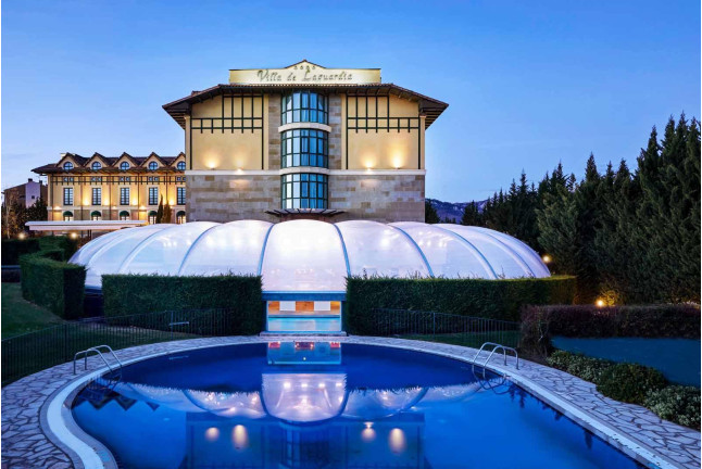 Circuito Spa y Masaje Relajante para dos en Wine Oil Spa del Silken Villa de Laguardia 4* (Álava)