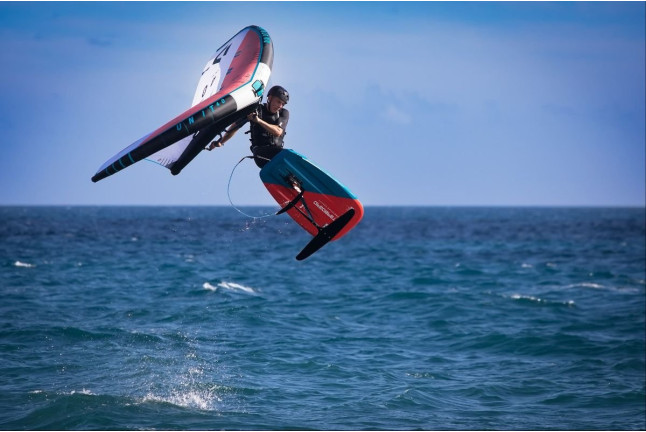 Clase Semi-Privada de Wing Foiling (Tarajalillo, Gran Canaria)