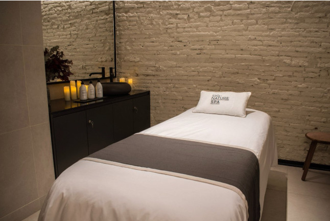 Circuito de Aguas y Deep Tissue Massage en Signature Spa del Hotel Yurbban Passage 4* (Barcelona)