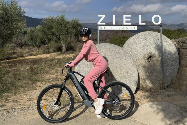 Escapada en Bubble Premium con Cena en Zielo de Levante (Tírig, Castellón)