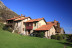 Escapada en Habitación con Bañera Hidromasaje y Visita a la Granja en Alojamiento Rural La Montaña Mágica (Asturias)