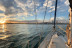 Salida en Velero con Paddle Surf, Aperitivo, Bebidas y Opción a ver el Atardecer (Barcelona)