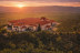Visita Cantos para dos: Visita a los Viñedos, Bodega y Cata de Vinos en la Bodega Finca Valpiedra (La Rioja)