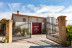 Visita a Bodegas Araico con Cata de 3 Vinos y Circuito Spa para dos en Wine Oil Spa del Silken Villa de Laguardia 4* (Álava)