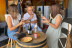 Cata de Cavas y Vinos con Aperitivo y Maridaje de Quesos opcional para dos en Papet del Mas (Font-Rubí, Barcelona)