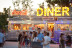 Food, Music & Cinema: Entradas para dos con Comida y Bebida al Autocine Madrid (Madrid)