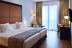 Fin de Semana Romántico con Spa y Menú en Gran Hotel Don Manuel 4* y Viaje en Globo con Cava y Almuerzo (Cáceres, Extremadura)