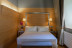 Escapada Romántica con Cena Especial en Habitación Superior de Balneario de Panticosa 4* (Huesca)