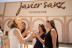 Visita Clásica o Premium a Bodega Javier Sanz Viticultor con Paseo por Viñedos y Cata de Vinos para dos (La Seca, Valladolid)