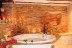 Escapada Romántica en Castilla La Mancha con Circuito Spa Privado, Cava y Bombones en La Casa Del Canónigo 4* (Cuenca)