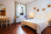 Escapada de 2 Noches con Desayuno en Hotel Palacio las Manillas 3* (Sabiote, Jaén)