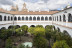 Escapada con Desayuno y Comida o Cena para dos personas en Parador de Guadalupe (Cáceres)