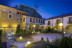 Escapada con Desayuno y Comida o Cena para dos personas en Parador de Plasencia (Cáceres)
