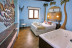 Escapada con Desayuno y Habitación con Jacuzzi Privado en Posada La Fábula (Santillana del Mar, Cantabria)