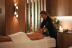 Circuito Spa en OASIS Wellness & Spa, Masaje y Comida en SOFIA Bar & Tapas para dos en Grand Hyatt Barcelona 5* (Barcelona)