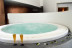 Circuito Spa, Masaje 15' y Cava para Parejas en Hotel Macià Granada Five Senses (Granada)