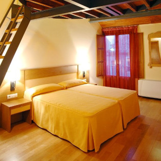 Escapada 2 noches con Cena en Hotel Rural La Casa del Cubón (Aguilafuente, Segovia)