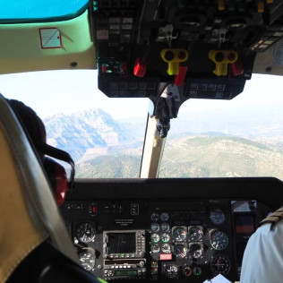 Tour en Helicóptero por Montserrat (Barcelona)