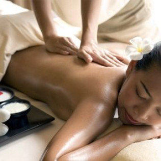 Masaje Thai con Aceite: Circuito Spa y Masaje Tailandés en Benicaldea Thai Massage & Spa (Benidorm, Alicante)