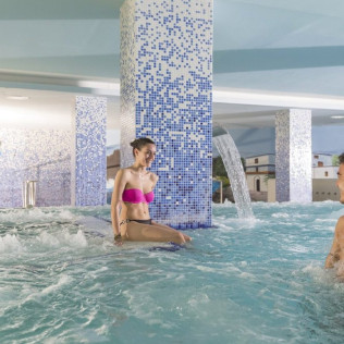 Circuito Termal, Masaje y Comida para dos en Spa Wellness Center Natural SPA Gala Alexandre (Playa de las Américas, Santa Cruz de Tenerife)