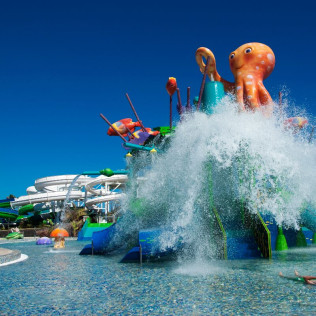 Entrada a Aqualava Waterpark en Playa Blanca (Lanzarote)