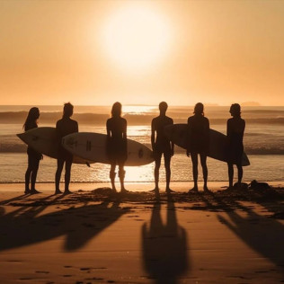 Clase de Surf Grupal al Amanecer o Atardecer (Arona, Santa Cruz de Tenerife)