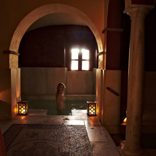 Baños Termales privados para dos en Termas Aqua Libera (Aljucén, Badajoz)