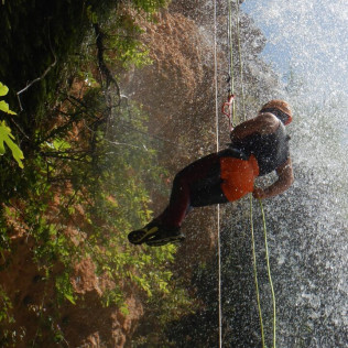 Barranquismo con Fotos en Gorgo de la Escalera o Barranco de Cucal·les (Valencia / Alicante)